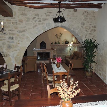 Las Bodegas Del Gilo Valdealgorfa Exteriér fotografie