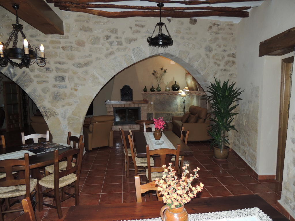 Las Bodegas Del Gilo Valdealgorfa Exteriér fotografie